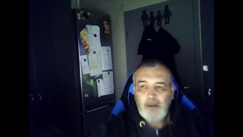 Chris online show from May 2026 05:46:02 AM