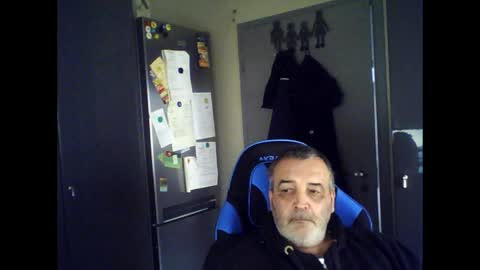 Chris online show from May 2026 08:10:02 AM