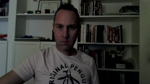 chris_k88 online show from October 2025 04:24:02 PM