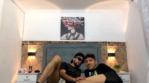 chris_kizz online show from December 2024 04:43:02 AM