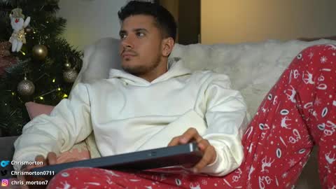 Snapshot of chris_morton chatting on December 2024 04:53:02 AM chris_morton online show from December 2024 04:53:02 AM