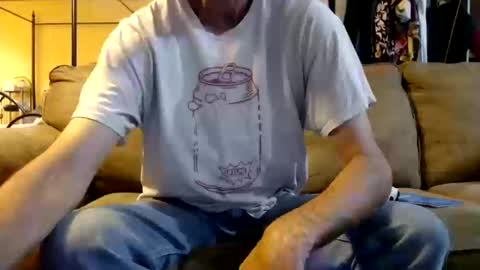 chrisintn online show from October 2025 10:34:02 PM