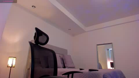 chrismorgan24 online show from March 2026 03:28:02 PM