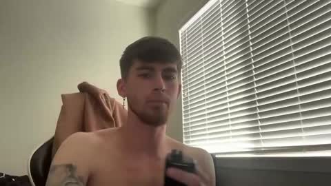 Snapshot of chrisoncam01 chatting on October 2025 08:11:02 PM chrisoncam01 online show from October 2025 08:11:02 PM