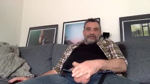Snapshot of chrispanam13 chatting on June 2026 05:17:01 PM chrispanam13 online show from June 2026 05:17:01 PM