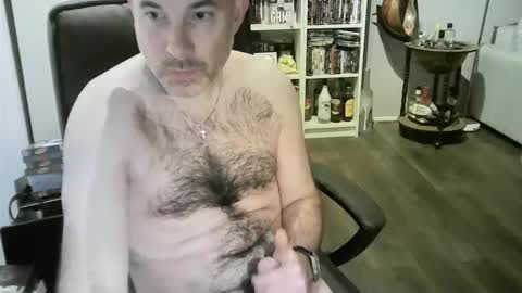 chrisprngr online show from April 2026 10:22:01 PM