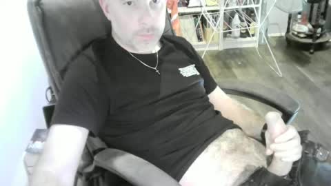chrisprngr online show from July 2026 04:00:02 PM