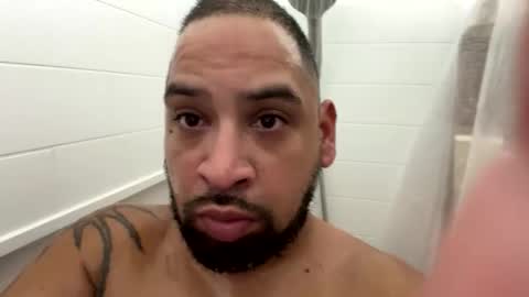 chrisr4203 online show from December 2025 03:27:02 AM