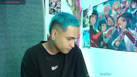 Snapshot of chriss_wg_ chatting on December 2024 04:45:02 AM Christian Wang online show from December 2024 04:45:02 AM