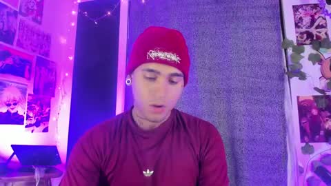 Snapshot of chriss_wg_ chatting on January 2025 06:24:02 AM Christian Wang online show from January 2025 06:24:02 AM