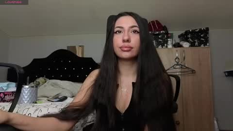 Chrissy online show from April 2026 02:31:01 AM