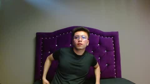 CHRIS online show from October 2025 03:30:01 PM