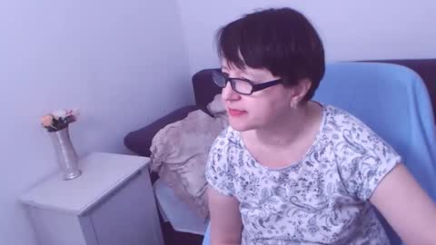 Snapshot of christarose chatting on December 2024 03:04:01 AM Christa online show from December 2024 03:04:01 AM