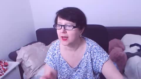 Snapshot of christarose chatting on January 2025 07:21:01 PM Christa online show from January 2025 07:21:01 PM
