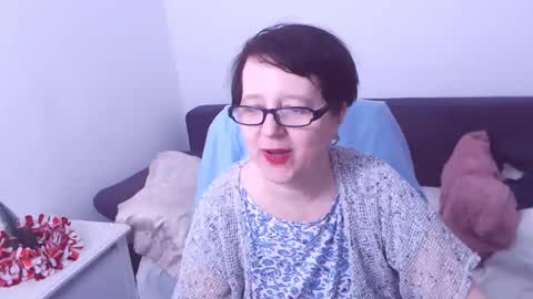 Snapshot of christarose chatting on January 2025 06:24:02 PM Christa online show from January 2025 06:24:02 PM