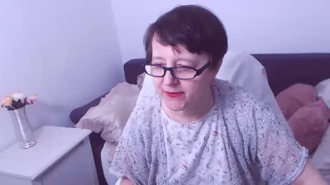 Snapshot of christarose chatting on January 2025 10:02:01 PM Christa online show from January 2025 10:02:01 PM
