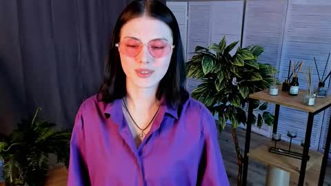 christaschrecongost online show from March 2026 06:14:02 PM