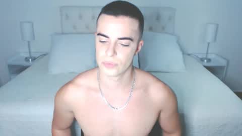 Snapshot of christiandiorx chatting on November 2025 12:12:01 AM christiandiorx online show from November 2025 12:12:01 AM