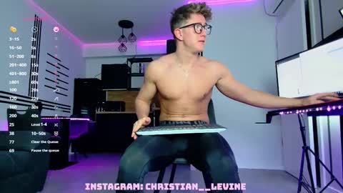 Snapshot of christianlevine_ chatting on March 2025 08:21:01 PM UPVOTE ME ------ ILL DO SOMETHING FOR FREE online show from March 2025 08:21:01 PM