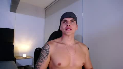 Christian online show from November 2025 10:33:02 PM