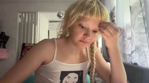Snapshot of christiechorney chatting on July 2026 12:25:01 PM christiechorney online show from July 2026 12:25:01 PM