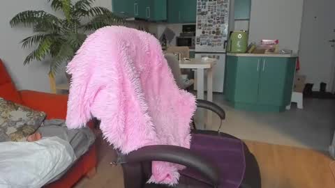 Snapshot of christina_hot chatting on December 2024 01:49:01 PM Chris online show from December 2024 01:49:01 PM