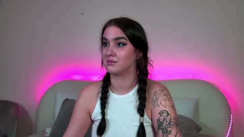 Snapshot of christinamilton chatting on January 2025 12:46:02 AM Christina online show from January 2025 12:46:02 AM