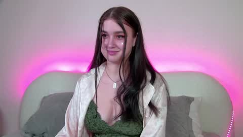 Snapshot of christinamilton chatting on January 2025 03:40:02 AM Christina online show from January 2025 03:40:02 AM