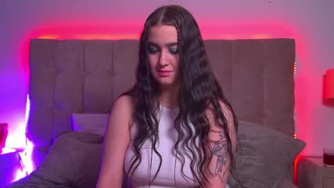 Snapshot of christinamilton chatting on January 2025 03:06:02 AM Christina online show from January 2025 03:06:02 AM