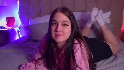 Snapshot of christinamilton chatting on March 2025 09:37:02 PM Christina online show from March 2025 09:37:02 PM