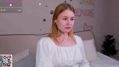 christine_wallker online show from September 2025 12:44:01 AM