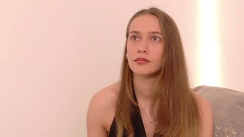 Snapshot of christinne_x chatting on May 2026 04:51:01 AM Christy online show from May 2026 04:51:01 AM