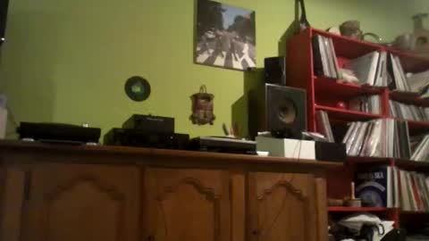 Snapshot of christophe_73 chatting on November 2025 04:38:02 PM Chris online show from November 2025 04:38:02 PM