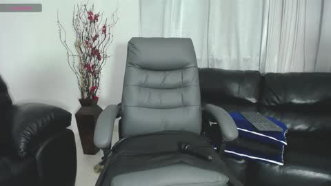 Christy Diaz online show from October 2025 01:40:01 AM