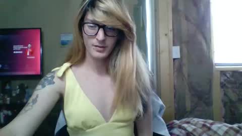 chrisvibess online show from February 2026 06:28:01 PM