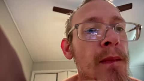 chriswells062590 online show from March 2026 04:39:02 PM