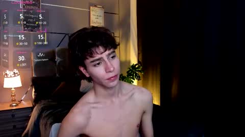 chrristopher77 online show from October 2025 12:46:02 PM