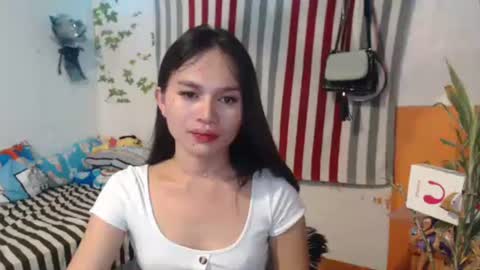 Ur Suraya22 online show from December 2024 06:26:01 AM
