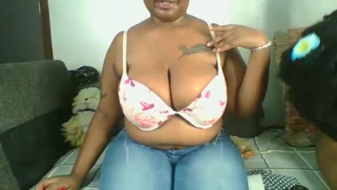 chubby_princess2 online show from November 2025 03:47:02 PM