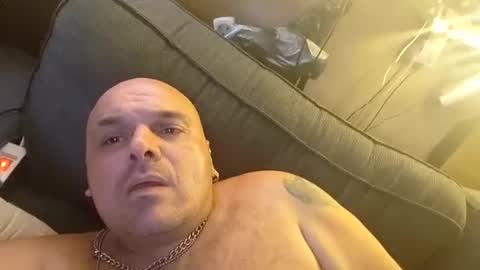 Snapshot of chubbyman40 chatting on July 2026 06:48:01 PM chubbyman40 online show from July 2026 06:48:01 PM