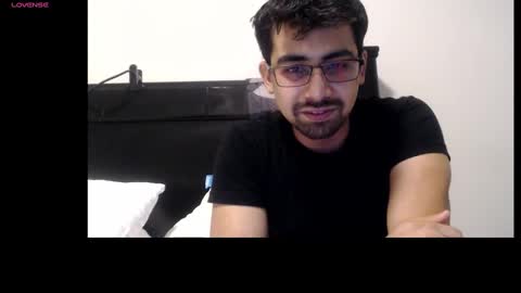 Chilling online show from September 2025 08:17:01 AM