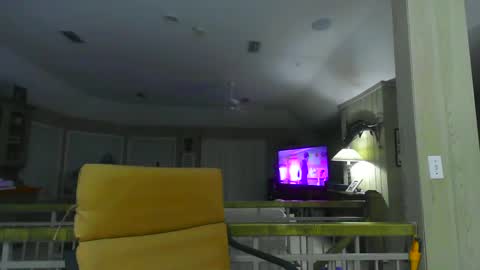 Snapshot of chuck354139 chatting on December 2024 07:05:02 AM chuck354139 online show from December 2024 07:05:02 AM