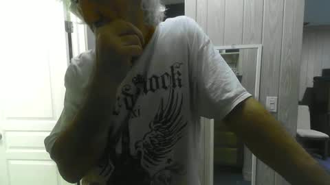 Snapshot of chuck354139 chatting on December 2024 03:29:01 AM chuck354139 online show from December 2024 03:29:01 AM