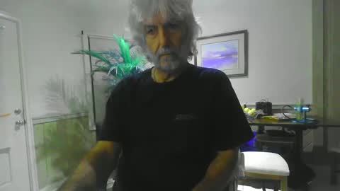 Snapshot of chuck354139 chatting on December 2024 08:50:02 AM chuck354139 online show from December 2024 08:50:02 AM