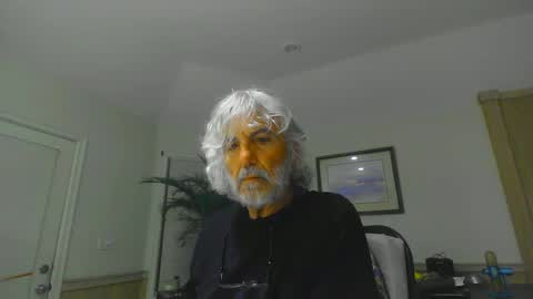 Snapshot of chuck354139 chatting on December 2024 12:11:01 AM chuck354139 online show from December 2024 12:11:01 AM