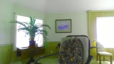 Snapshot of chuck354139 chatting on January 2025 05:19:01 PM chuck354139 online show from January 2025 05:19:01 PM