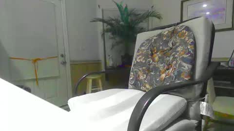 Snapshot of chuck354139 chatting on February 2025 11:39:02 AM chuck354139 online show from February 2025 11:39:02 AM