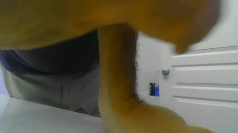 Snapshot of chuck354139 chatting on March 2025 09:59:02 PM chuck354139 online show from March 2025 09:59:02 PM