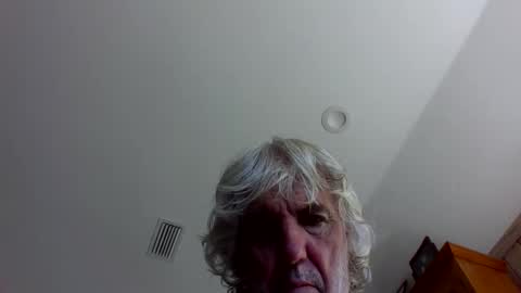 Snapshot of chuck354139 chatting on September 2025 02:39:02 PM chuck354139 online show from September 2025 02:39:02 PM