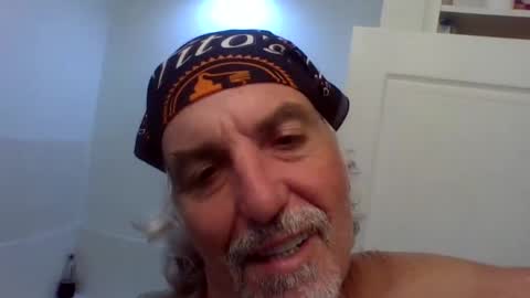 Snapshot of chuck354139 chatting on September 2025 06:46:01 PM chuck354139 online show from September 2025 06:46:01 PM